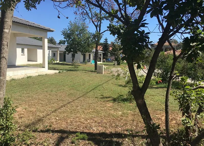 Villa E Lecce